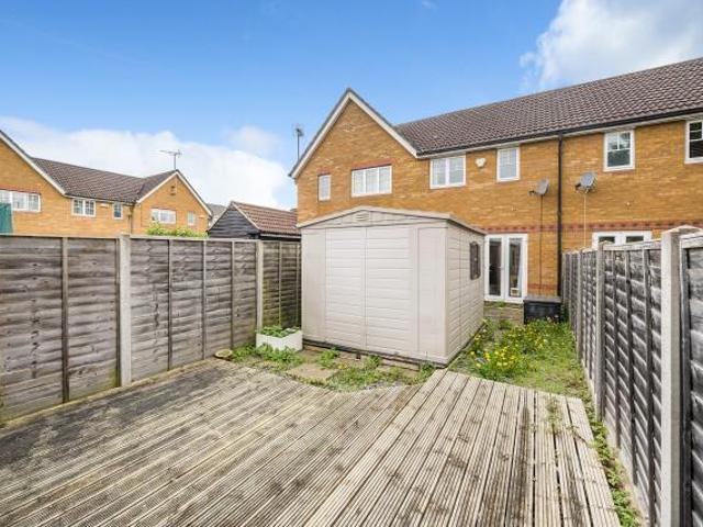 Cottage for sale in Reading