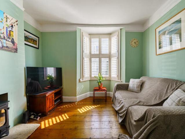 Cottage for sale in Kemptown, Brighton
