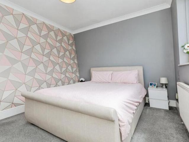 Cottage for sale in Gillingham