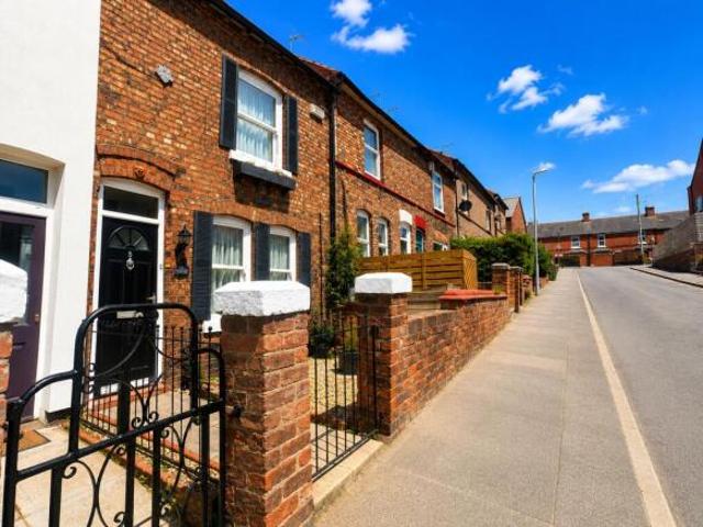 Cottage for sale in Two Mills, Cheshire