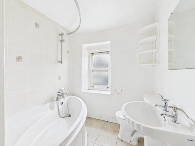 Cottage for sale in Cottingley, West Yorkshire