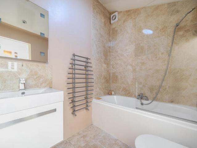 Cottage for sale in London Borough of Lewisham, Blackheath