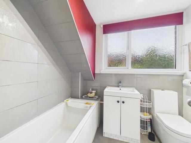 Cottage for sale in Mount Wise