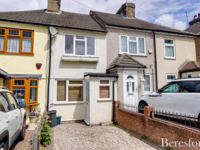 Cottage for sale in Brook Street, Navestock Side