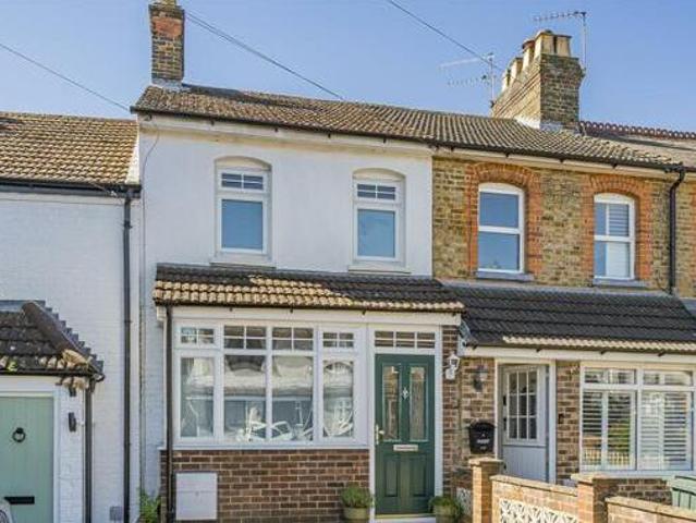 House for sale in Batchworth, Hertfordshire