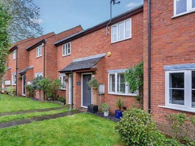House for sale in Batchworth, Hertfordshire