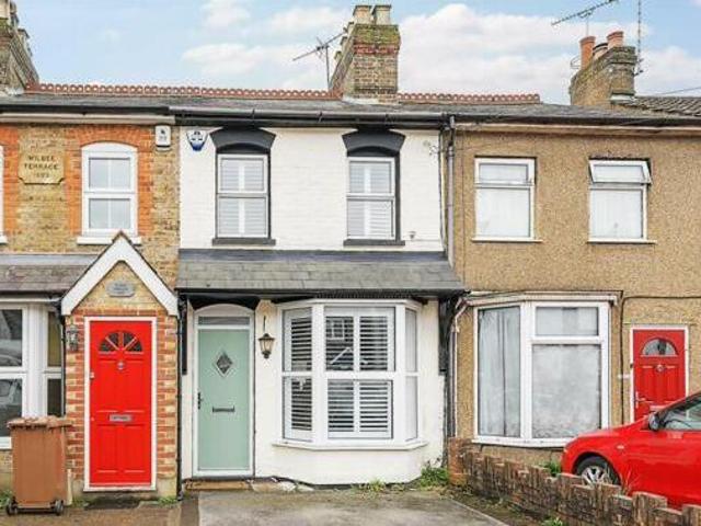 House for sale in Batchworth, Hertfordshire
