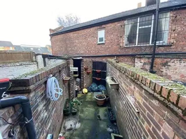 House for sale in Pulford