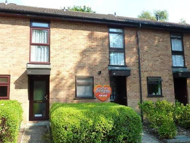 House for rent in Surrey
