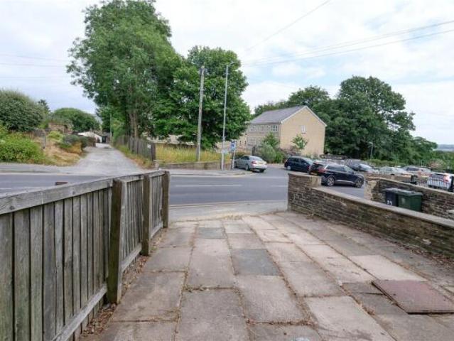 Cottage for sale in Daisy Hill, Bradford