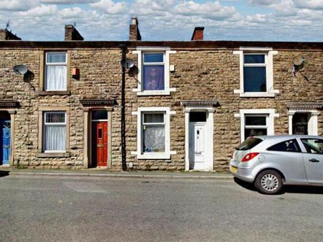 House for sale in Knowle Fold, Darwen