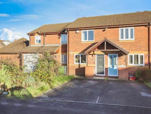 Cottage for sale in Sydenham, Green Close