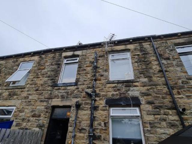 House for sale in Dewsbury, West Yorkshire