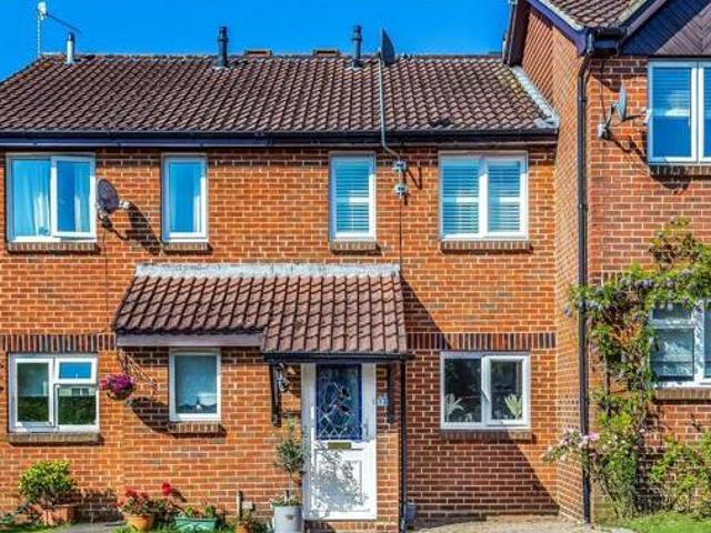 House for sale in Pachesham Park, Surrey