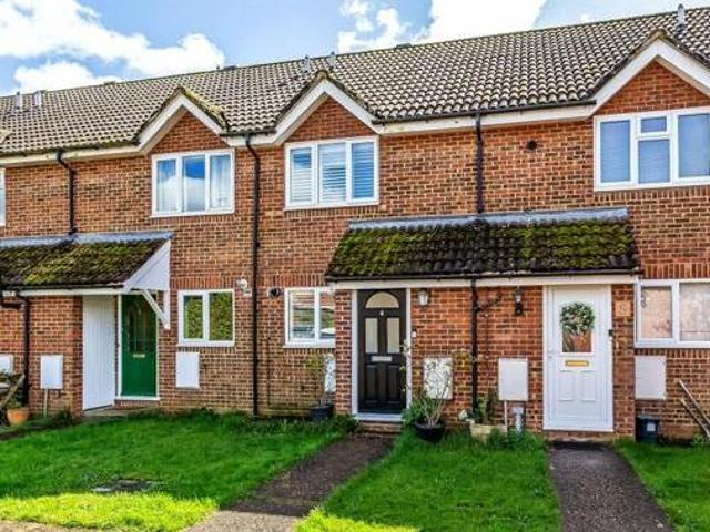 House for sale in Pachesham Park, Surrey