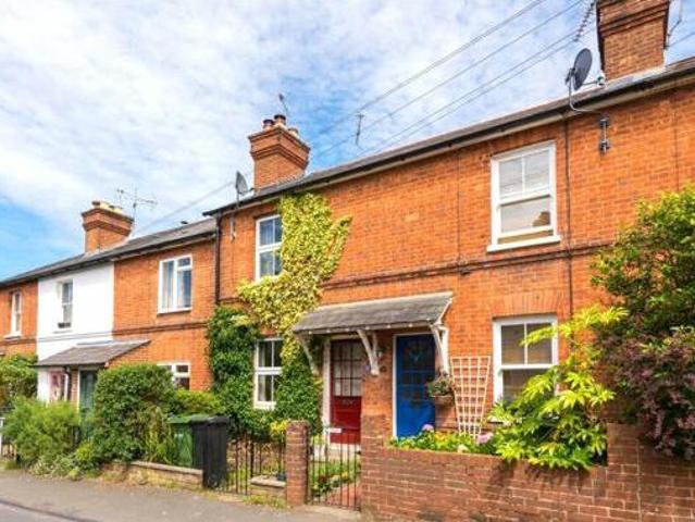 House for sale in Pachesham Park, Surrey