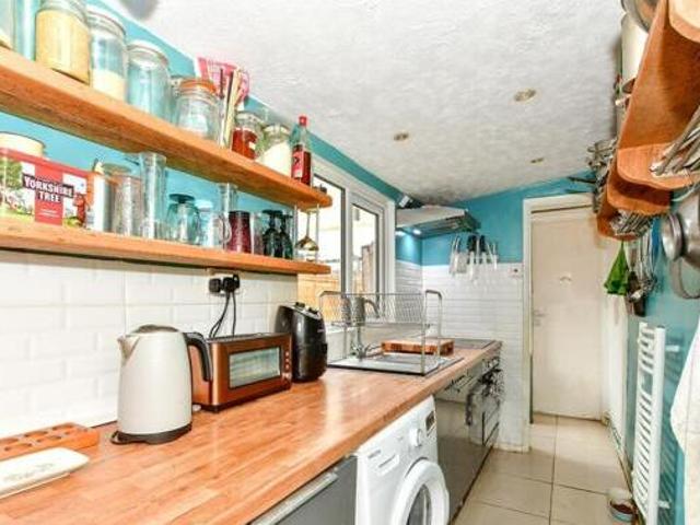 House for sale in Tower Hamlets, Ash