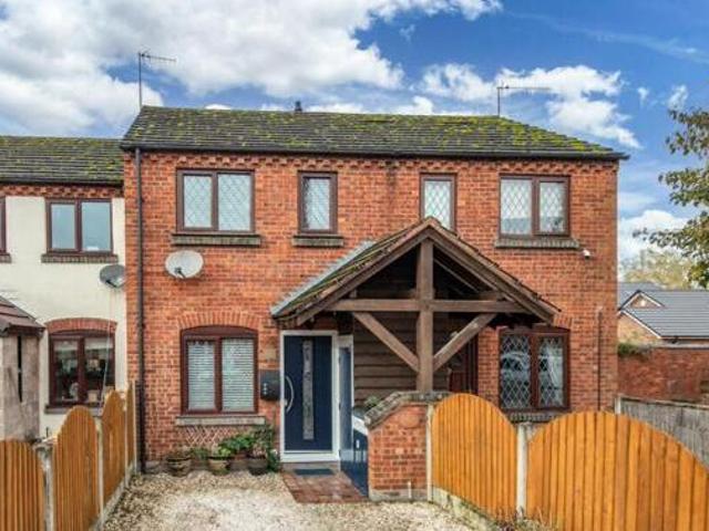 House for sale in Crookhill, Worcestershire