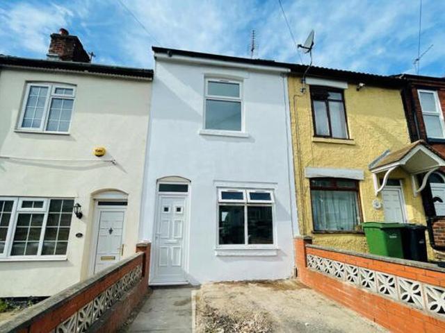 House for sale in Brierley Hill, West Midlands