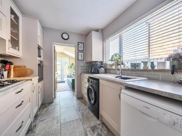 Cottage for sale in Castle, Bedford