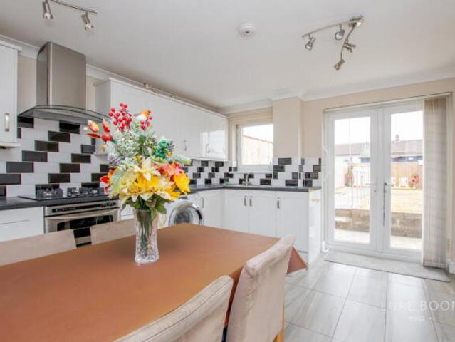 Cottage for sale