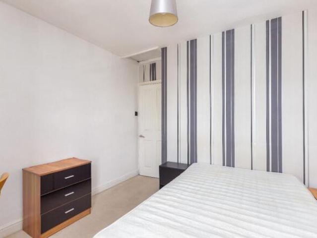 Cottage for sale in Moorlands, Bare