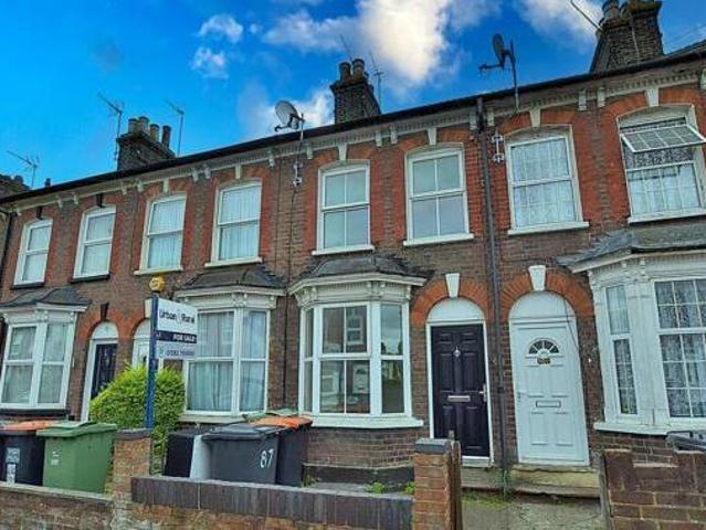 House for sale in Dunstable, Bedfordshire
