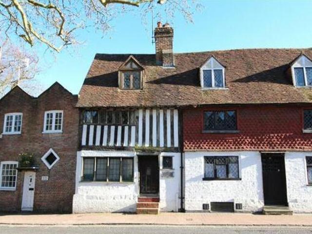 House for sale in Perryfields, West Sussex