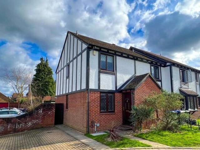 House for sale in Blackhills, Surrey