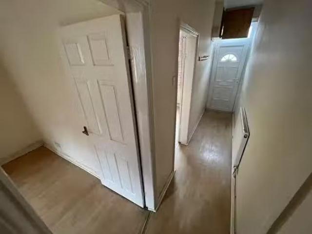 House for sale in Bowling Bank