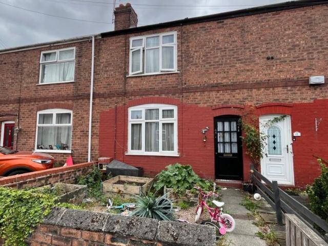 Cottage for sale in Warrington, England