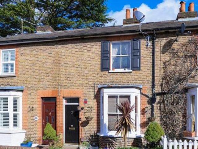 House for sale in Lower Green Esher, Blackhills