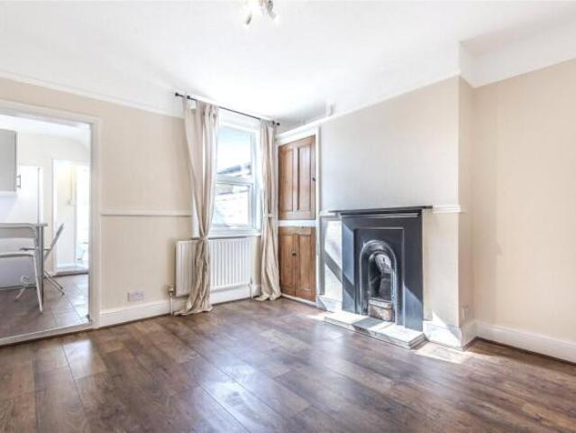 Cottage for sale in Kintbury, West Berkshire
