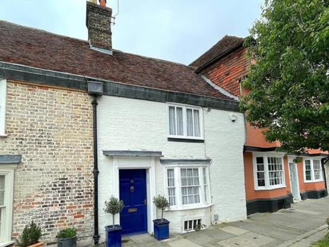 House for sale in Oad Street, Kent