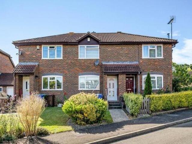 House for sale in Oad Street, Kent