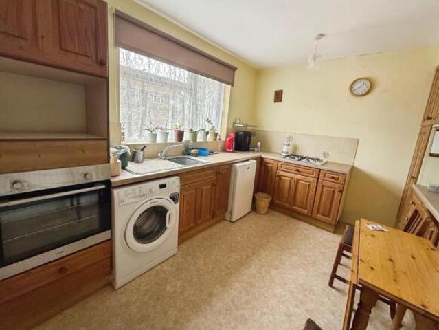 Cottage for sale in Cat Hill