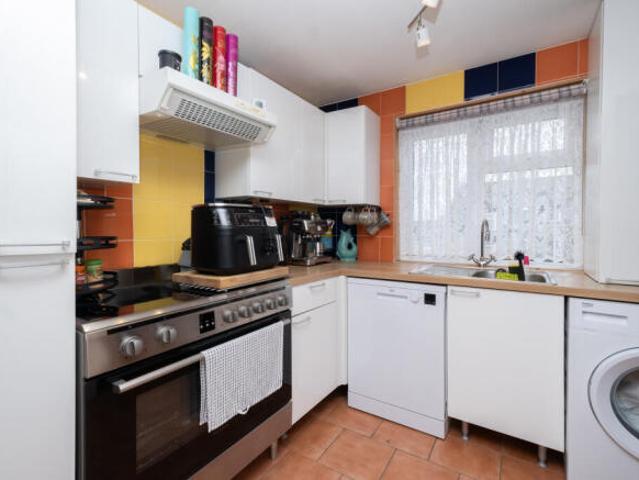 Cottage for sale in The Bridge, Kent