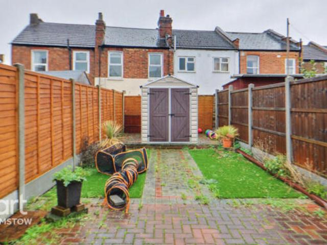 Cottage for sale in Walthamstow, Greater London