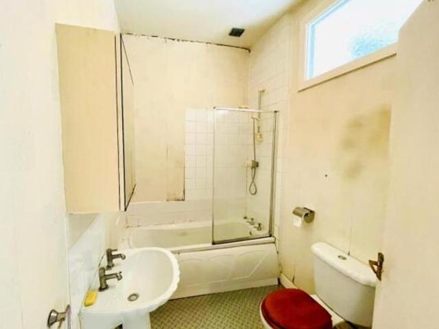 Cottage for sale in Ballindoch, Scotland