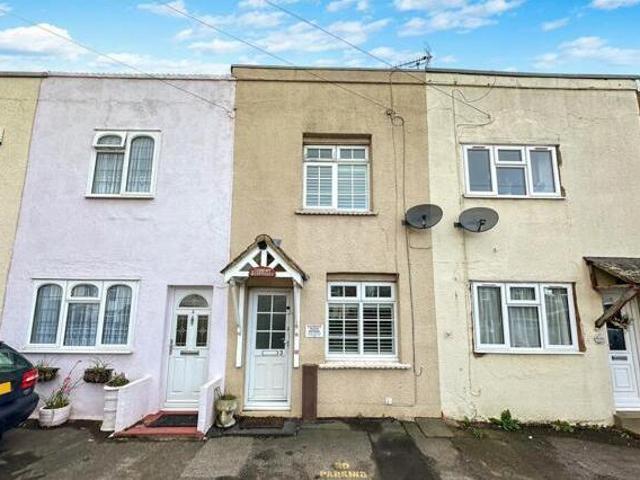 House for sale in Brompton, Gillingham