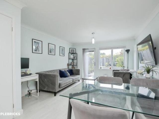 Cottage for sale in Orpington, Greater London