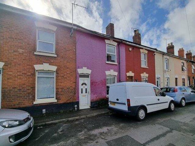 House for sale in Chequers, Gloucester
