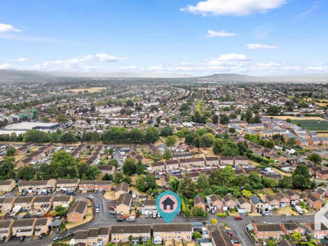 Cottage for sale in Kingsditch, Cheltenham