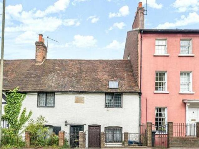 House for sale in Holloway Hill, Waverley