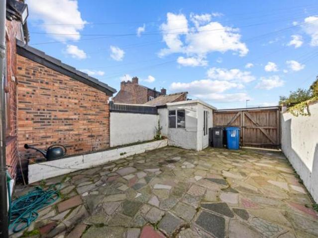 Cottage for sale in Warrington, England
