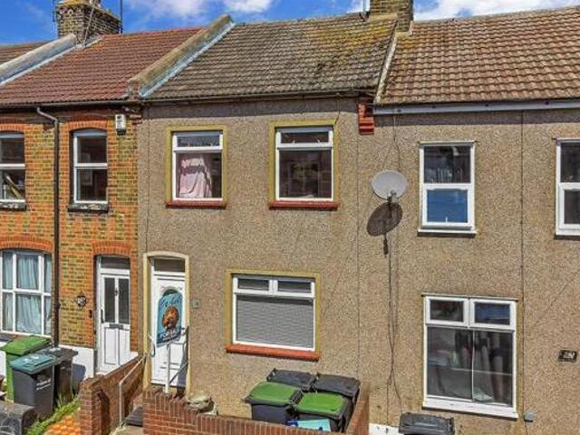 House for sale in Gravesend, Gravesham