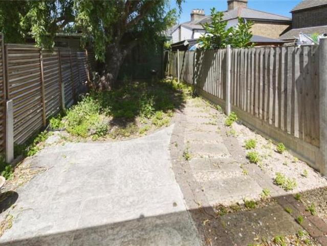 Cottage for sale in Navestock Side