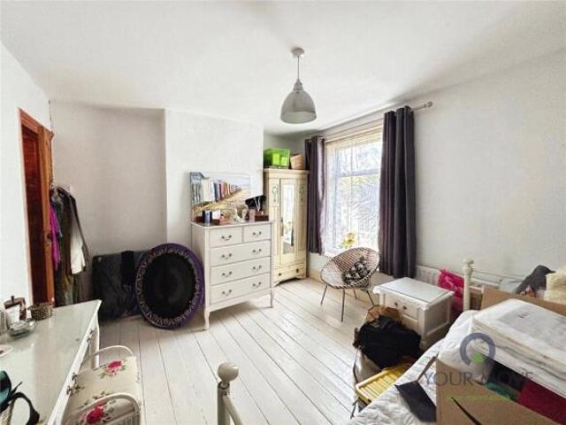 Cottage for sale in Penenden Heath, Maidstone