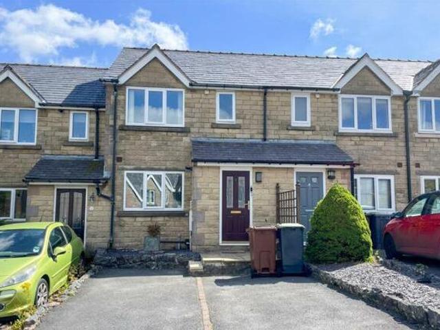 House for sale in Charlesworth, East Midlands