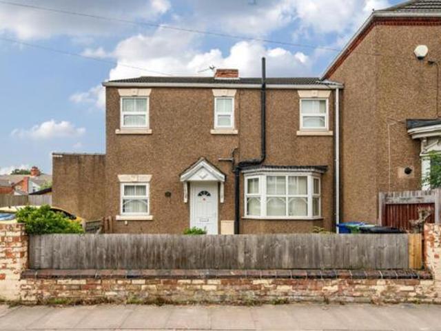 House for sale in Grimsby, North East Lincolnshire